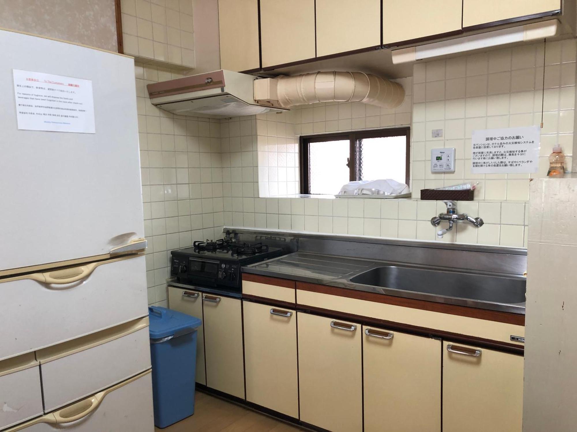 Appartamento Weekly Harbourview Mansion Main Building Naha Esterno foto