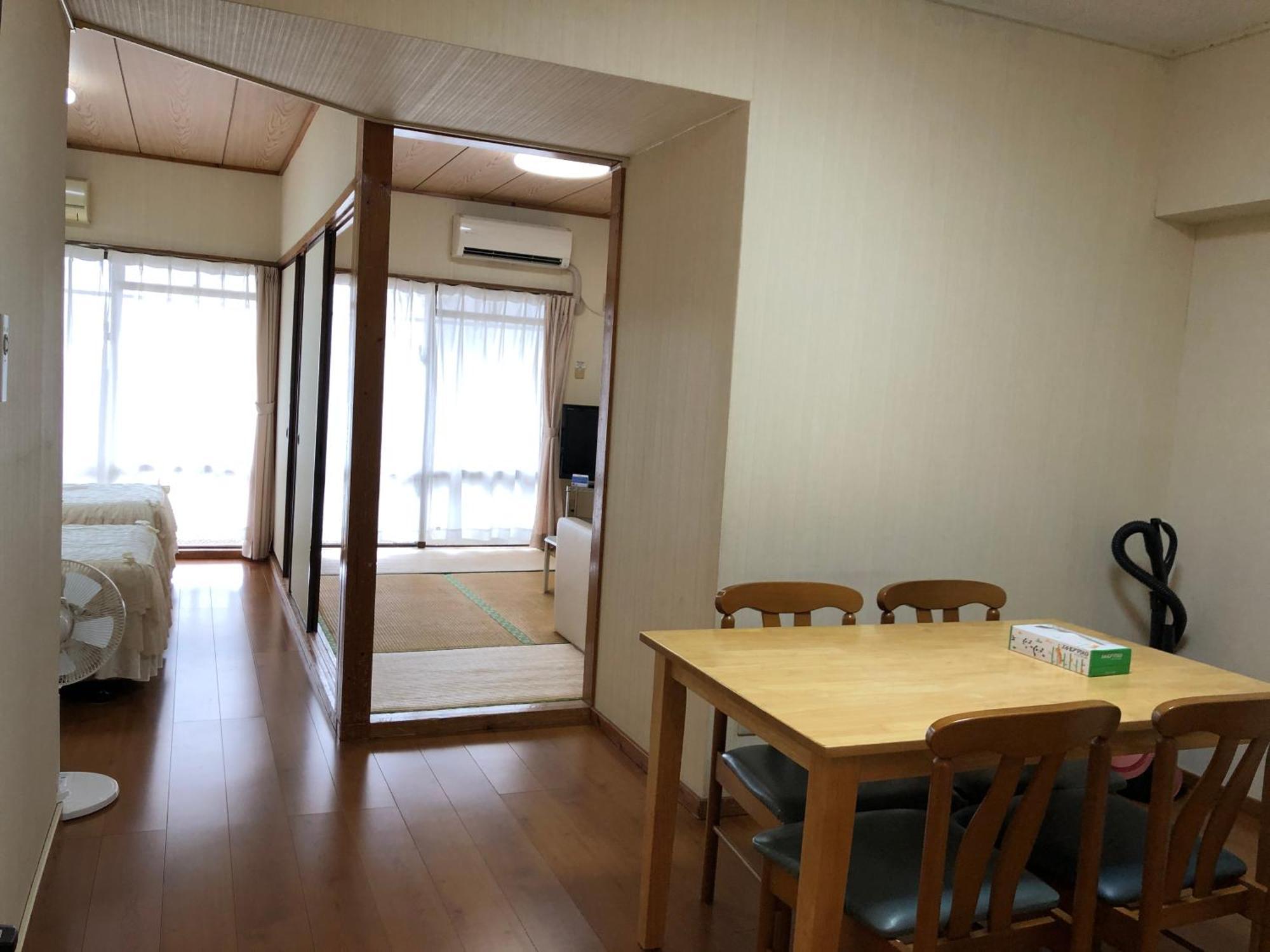 Appartamento Weekly Harbourview Mansion Main Building Naha Esterno foto